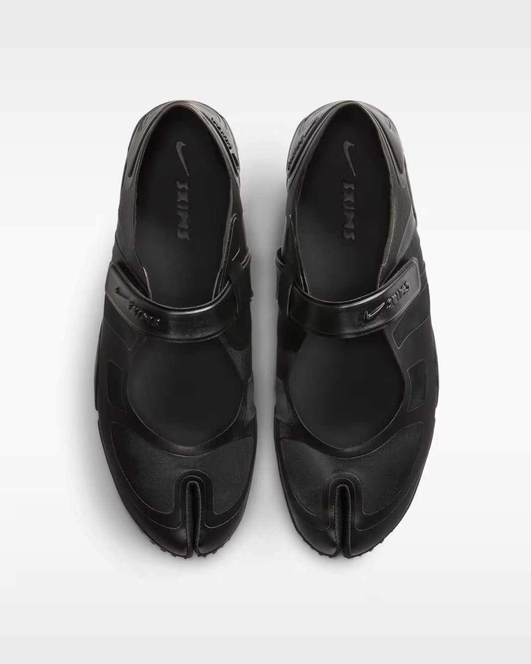 Rift Satin Shoe