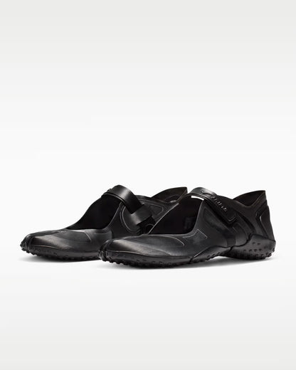 Rift Satin Shoe